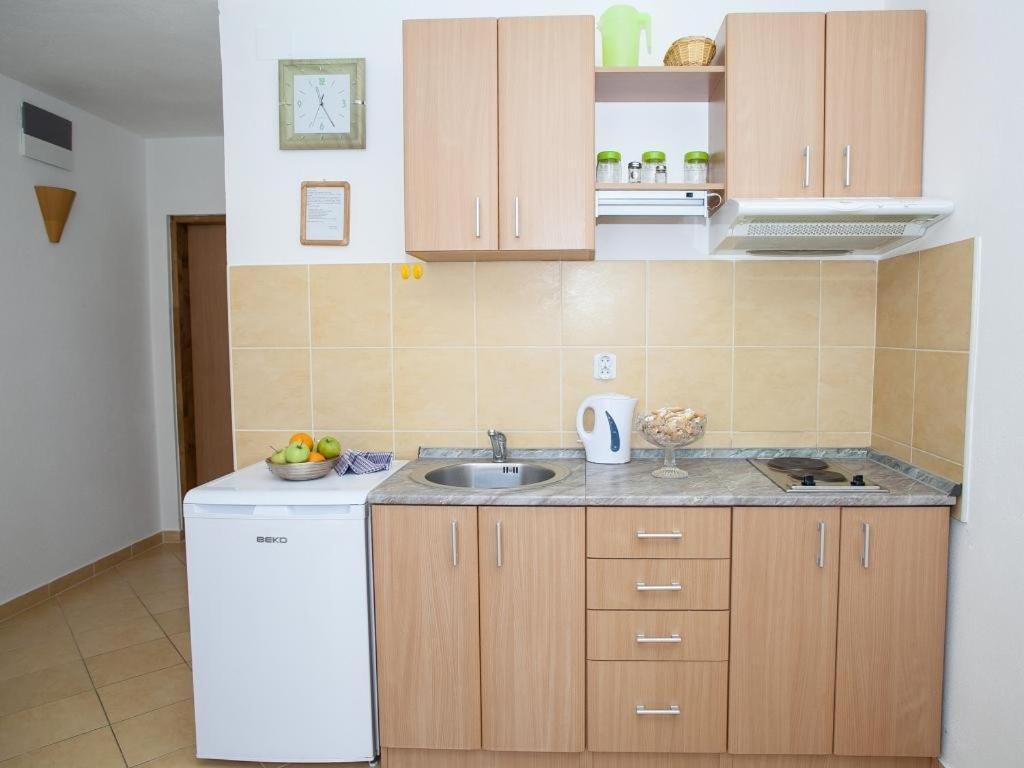 Daria Apartments Kotor Habitación foto